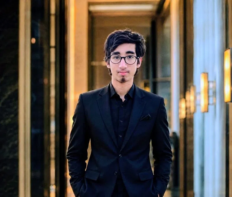 Umair Aslam, Internee at RTT