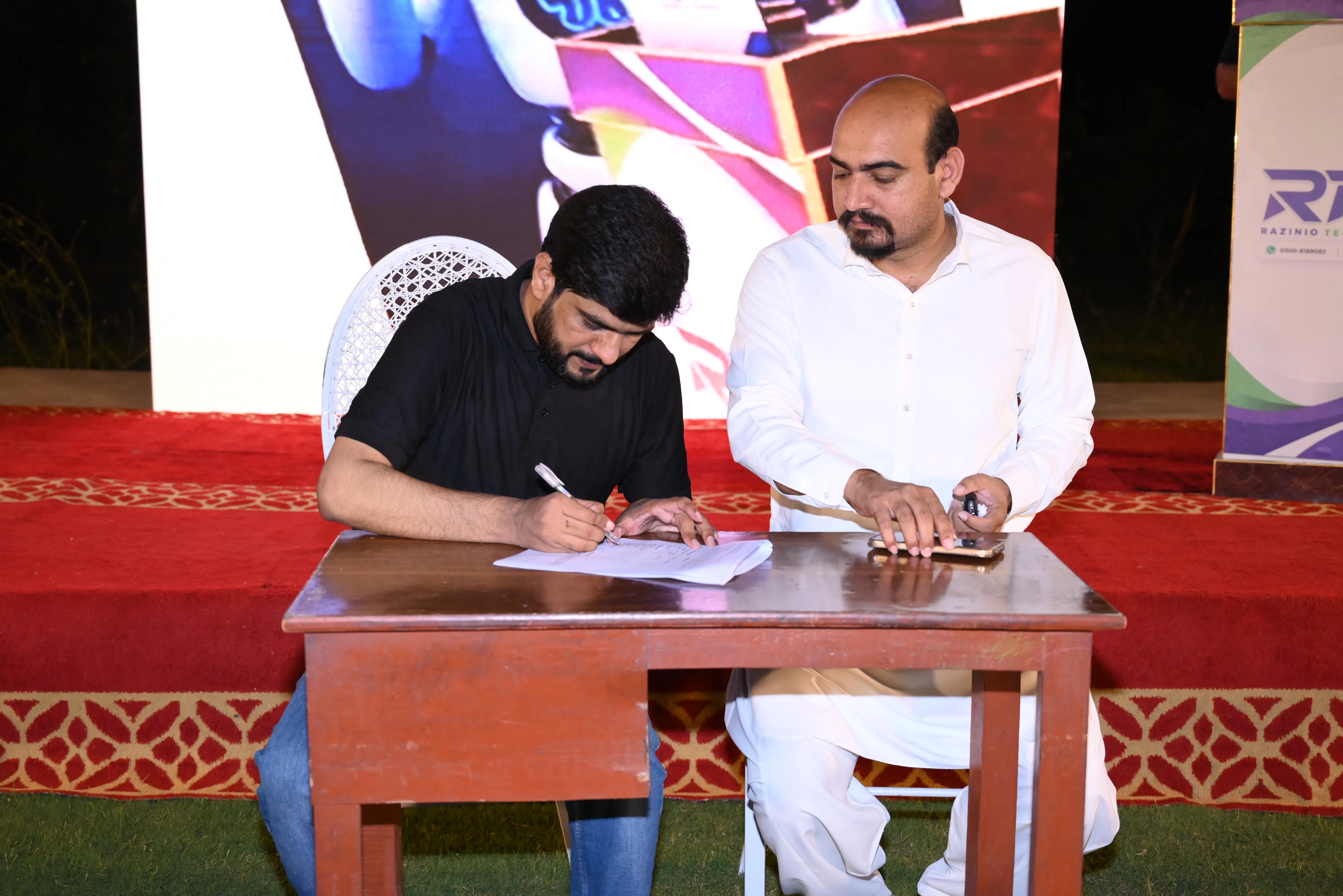MOU signing between RTT and Informatics College Painsra